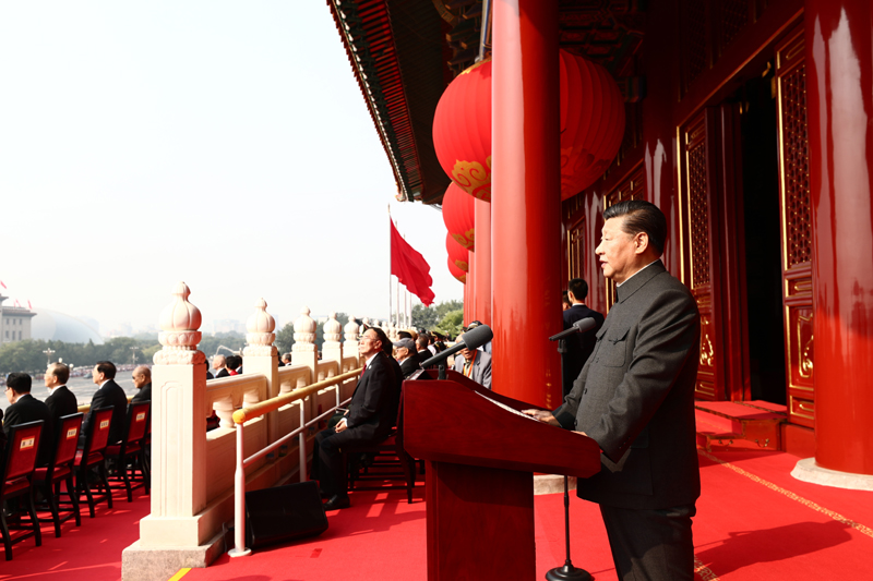 10月1日上午，慶祝中華人民共和國成立70周年大會在北京天安門廣場隆重舉行。中共中央總書記、國家主席、中央軍委主席習近平發(fā)表重要講話。